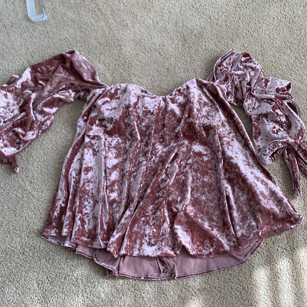 Do + Be off shoulder velvet top - Picture 11 of 16